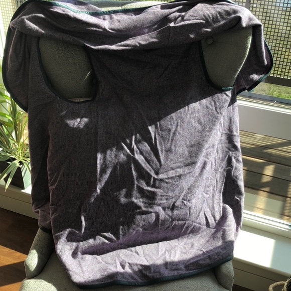 Wool Remy Cape - Picture 4 of 5